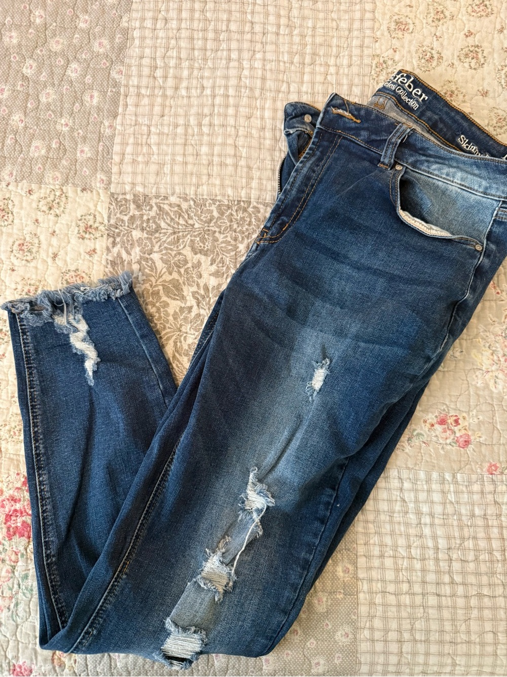 Resfeber Distressed Women's Jeans - Blue